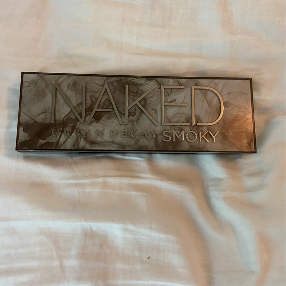 Naked smoky eye palette